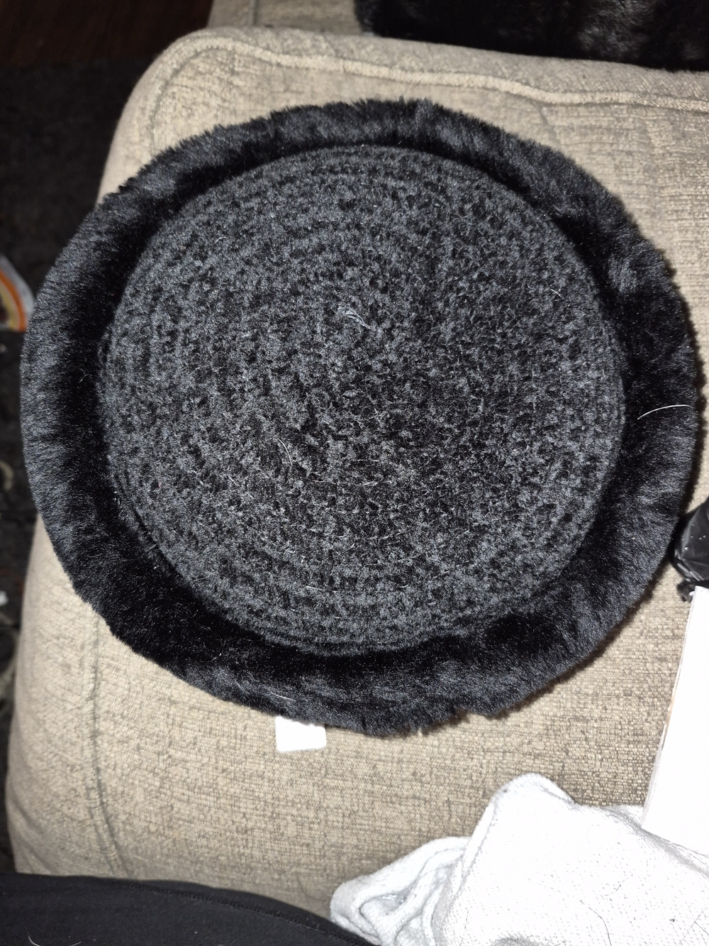 Viviana Black Faux Fur Trim Knit Hat